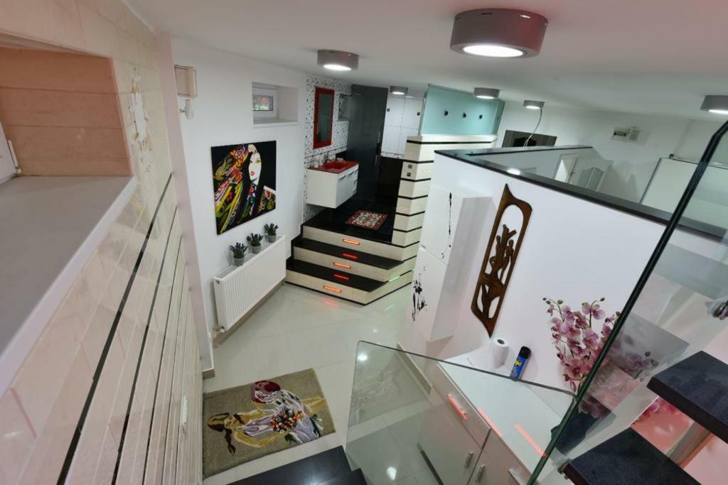 Апартаменты Ozana Apartament Констанца Экстерьер фото