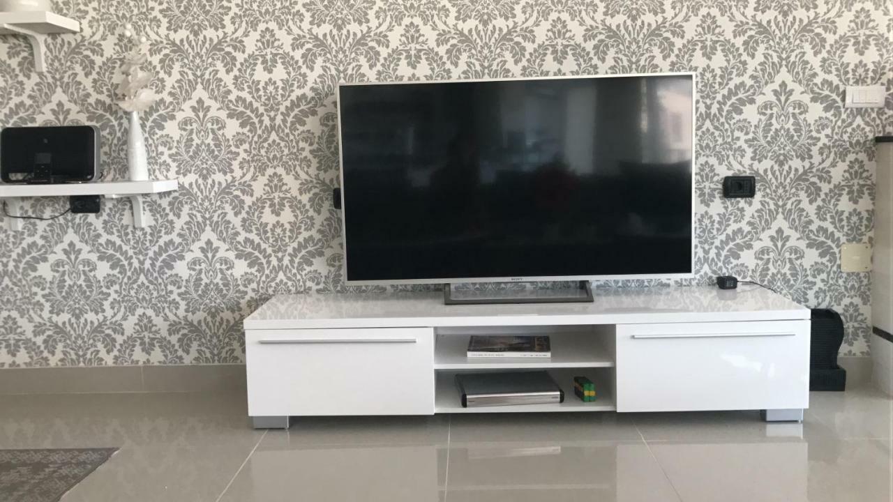 Апартаменты Ozana Apartament Констанца Экстерьер фото